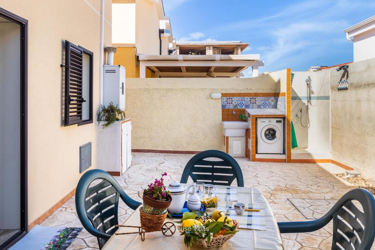 Villa Queen Dany Lido di Noto Exterior foto